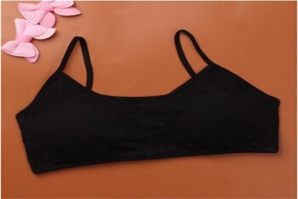 上海准秀内衣,是一家专业生产男女系列内裤的的厂家,公司创立